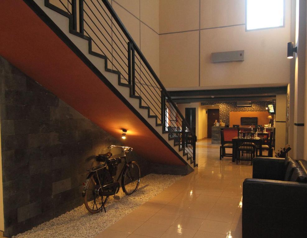 Puri Chorus Boutique Hotel Pakualaman Exterior photo