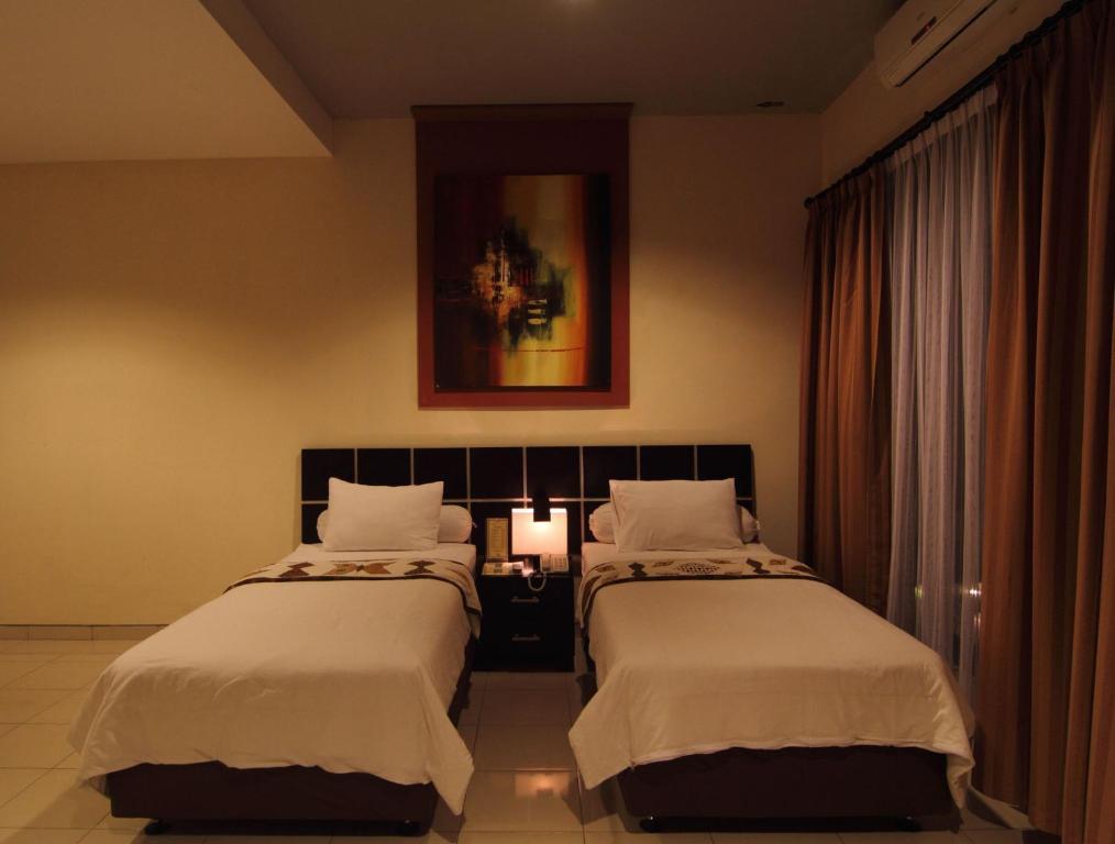 Puri Chorus Boutique Hotel Pakualaman Exterior photo